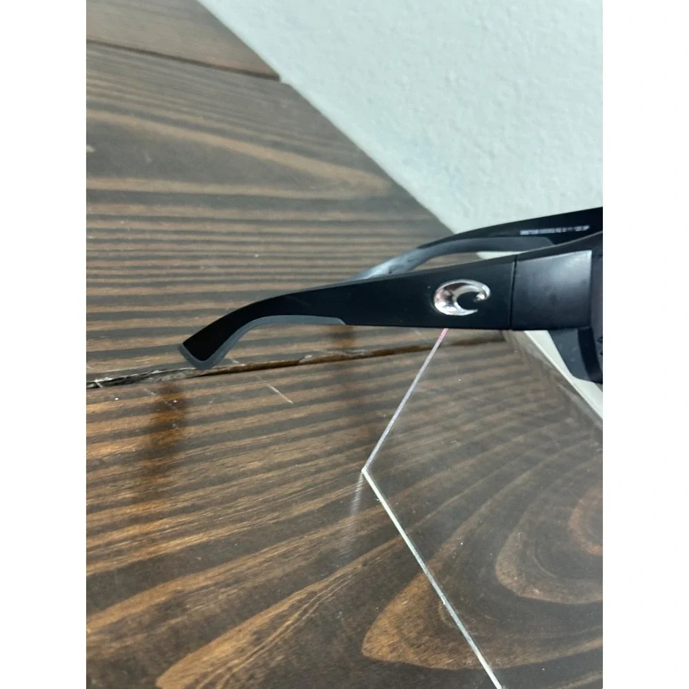 Costa Del Mar Tuna Alley Reader 1.5X Matte Black Frame Blue 580P Sunglasses
